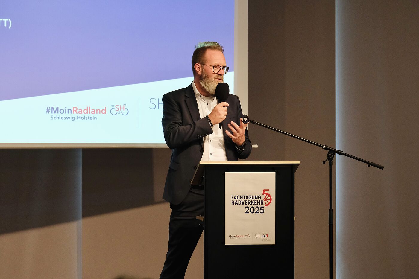 Verkehrsminister Madsen blickt auf die Erfolge der Radstrategie Verkehrsminister Madsen blickt auf die Erfolge der Radstrategie